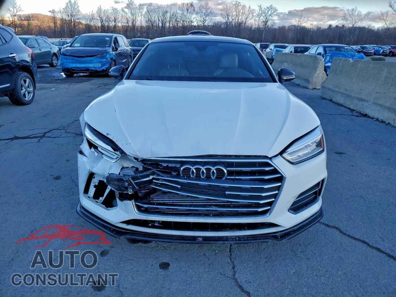 AUDI A5 2018 - WAUANCF52JA087550