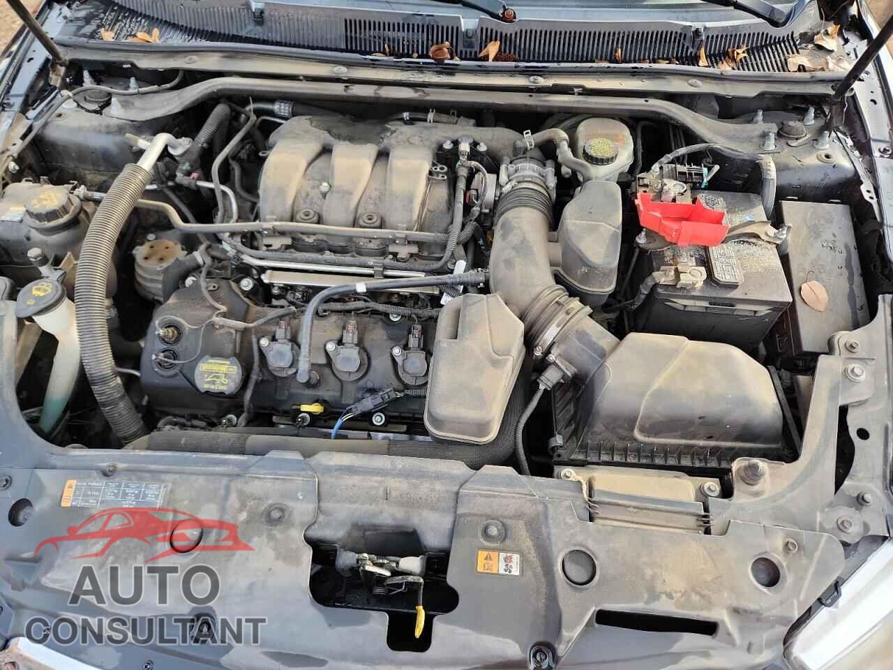 FORD TAURUS 2013 - 1FAHP2E83DG144184