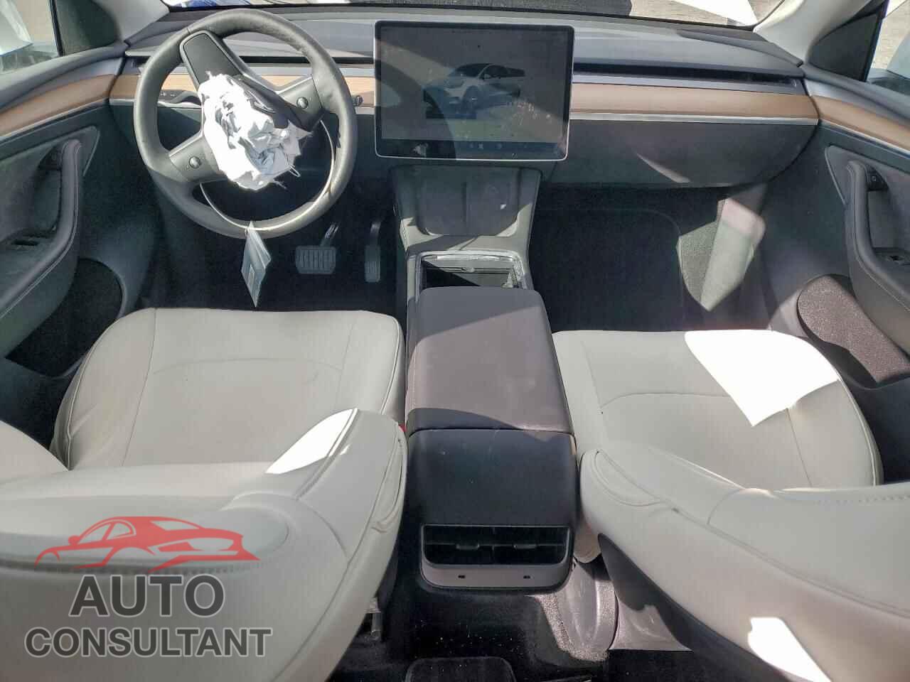 TESLA MODEL Y 2023 - 7SAYGDEE7PF814686
