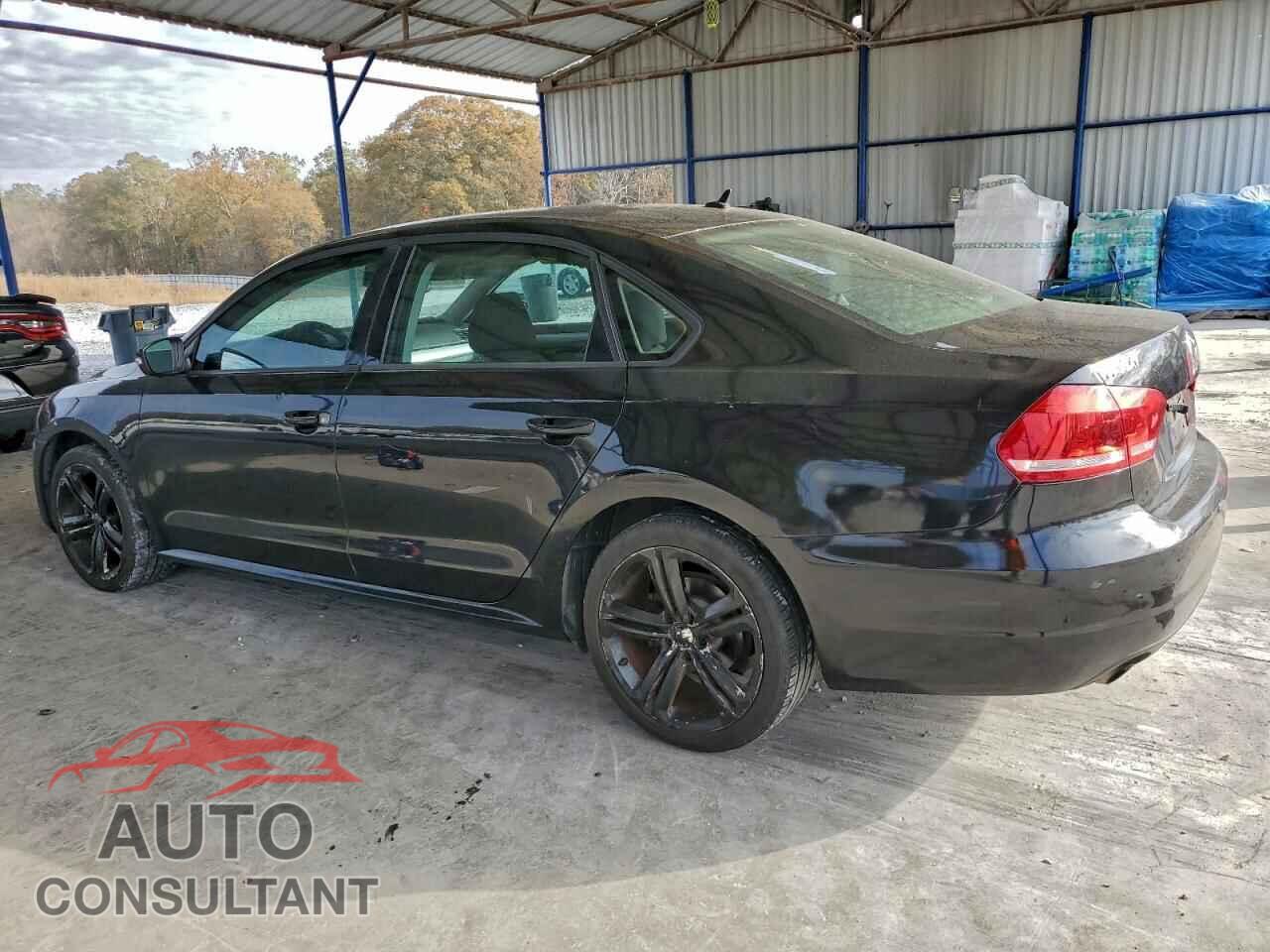 VOLKSWAGEN PASSAT 2015 - 1VWAT7A30FC055095