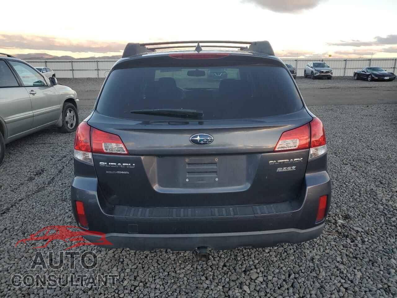 SUBARU OUTBACK 2013 - 4S4BRBHC0D3204838