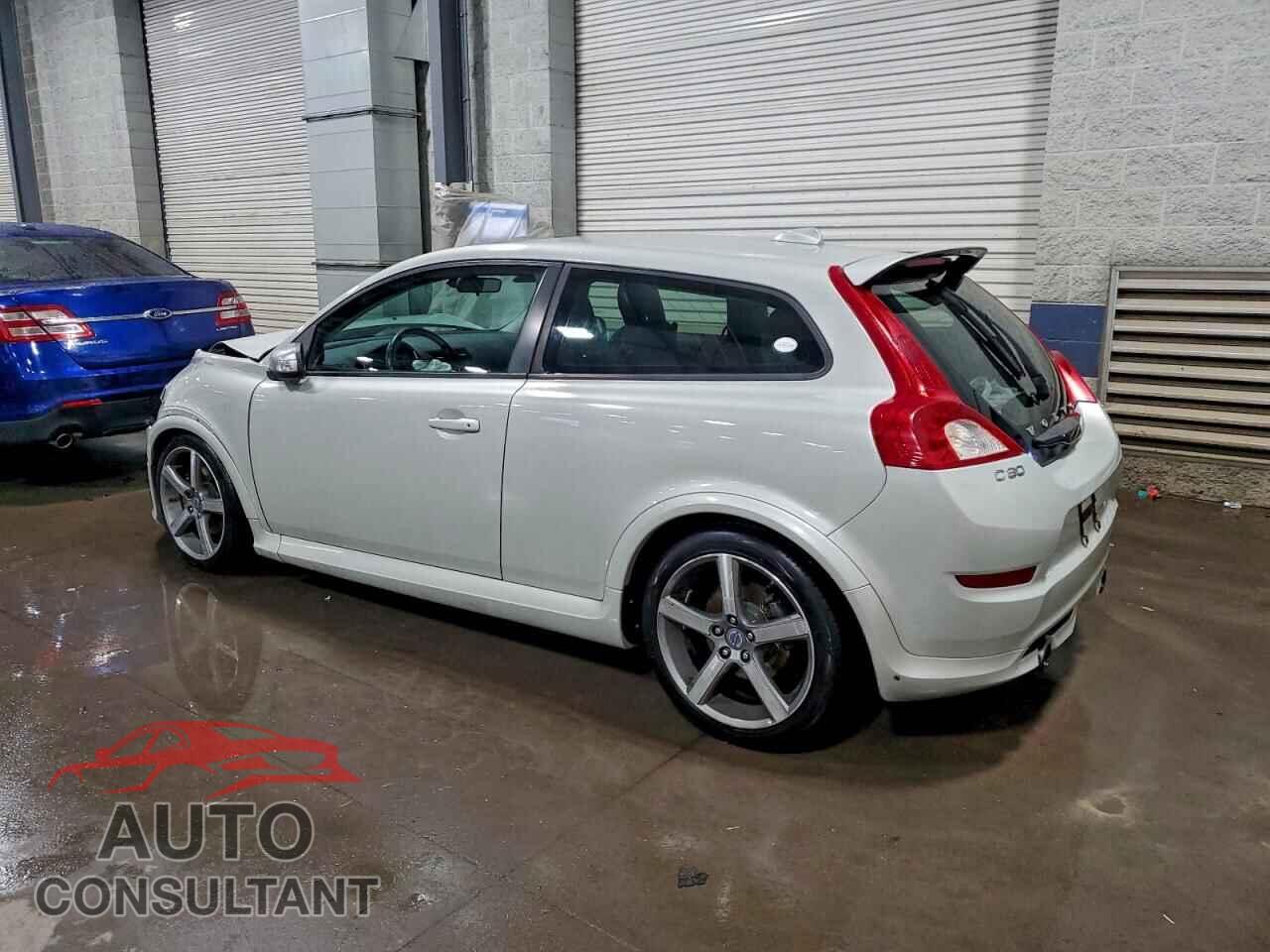 VOLVO C30 2012 - YV1672MK1C2265428