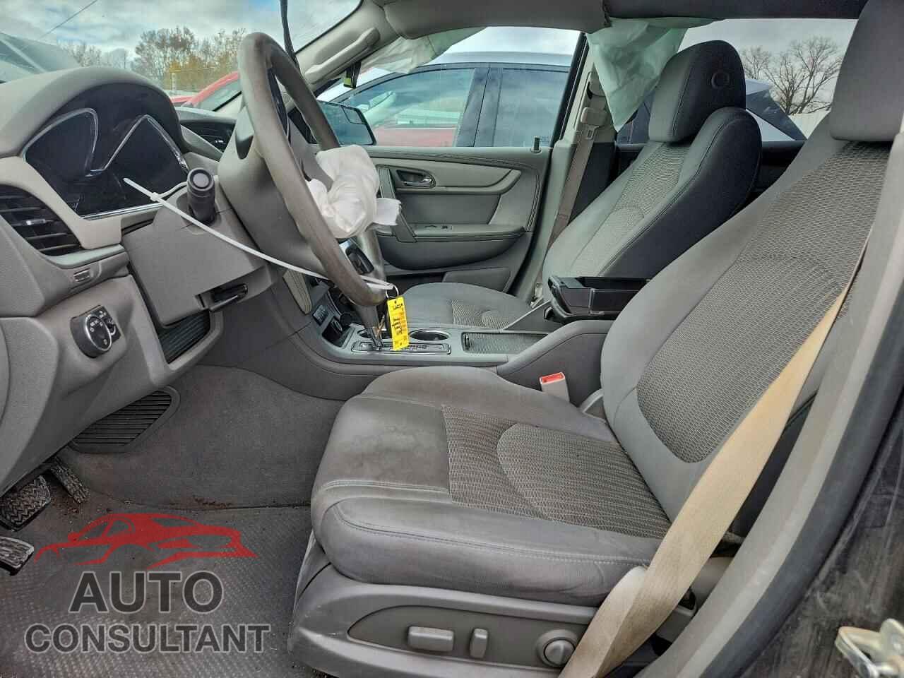 CHEVROLET TRAVERSE 2013 - 1GNKRFKD4DJ165297