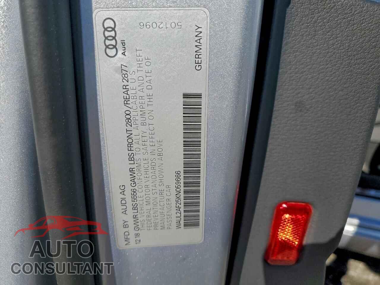AUDI A6 2019 - WAUL2AF25KN059666