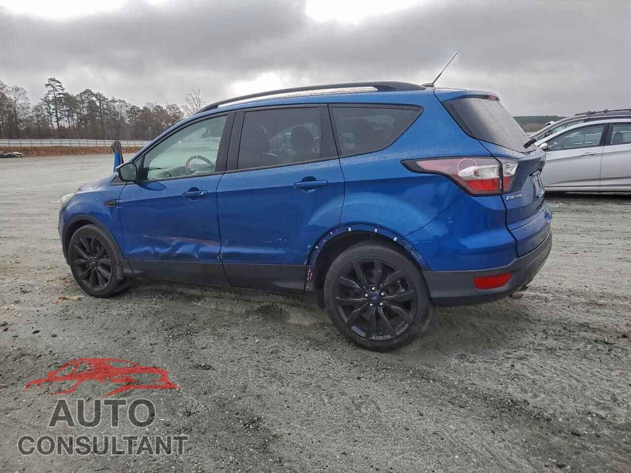 FORD ESCAPE 2017 - 1FMCU0J94HUE97083
