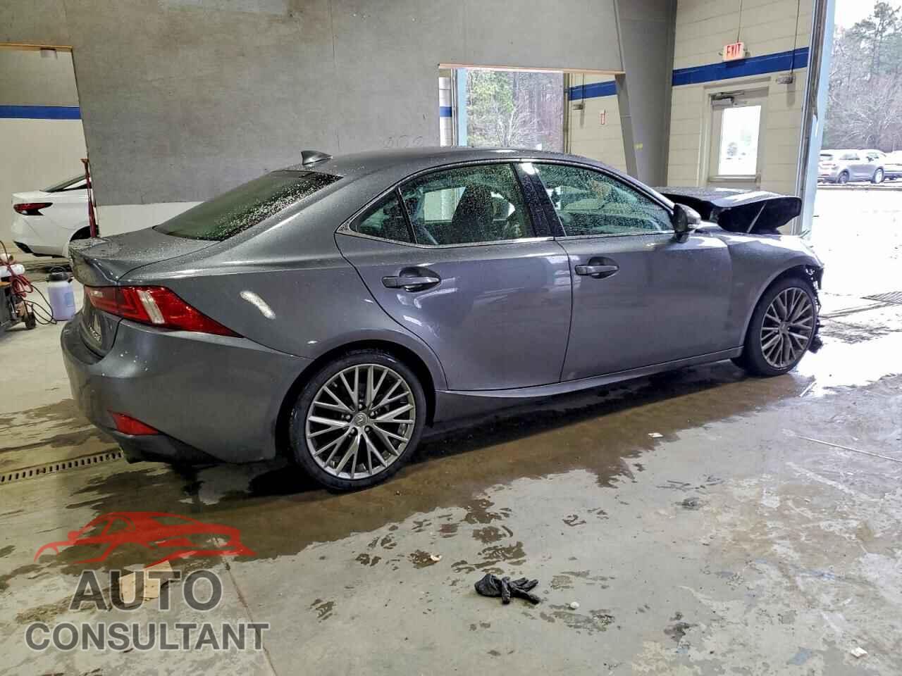 LEXUS IS 2015 - JTHCF1D22F5022430