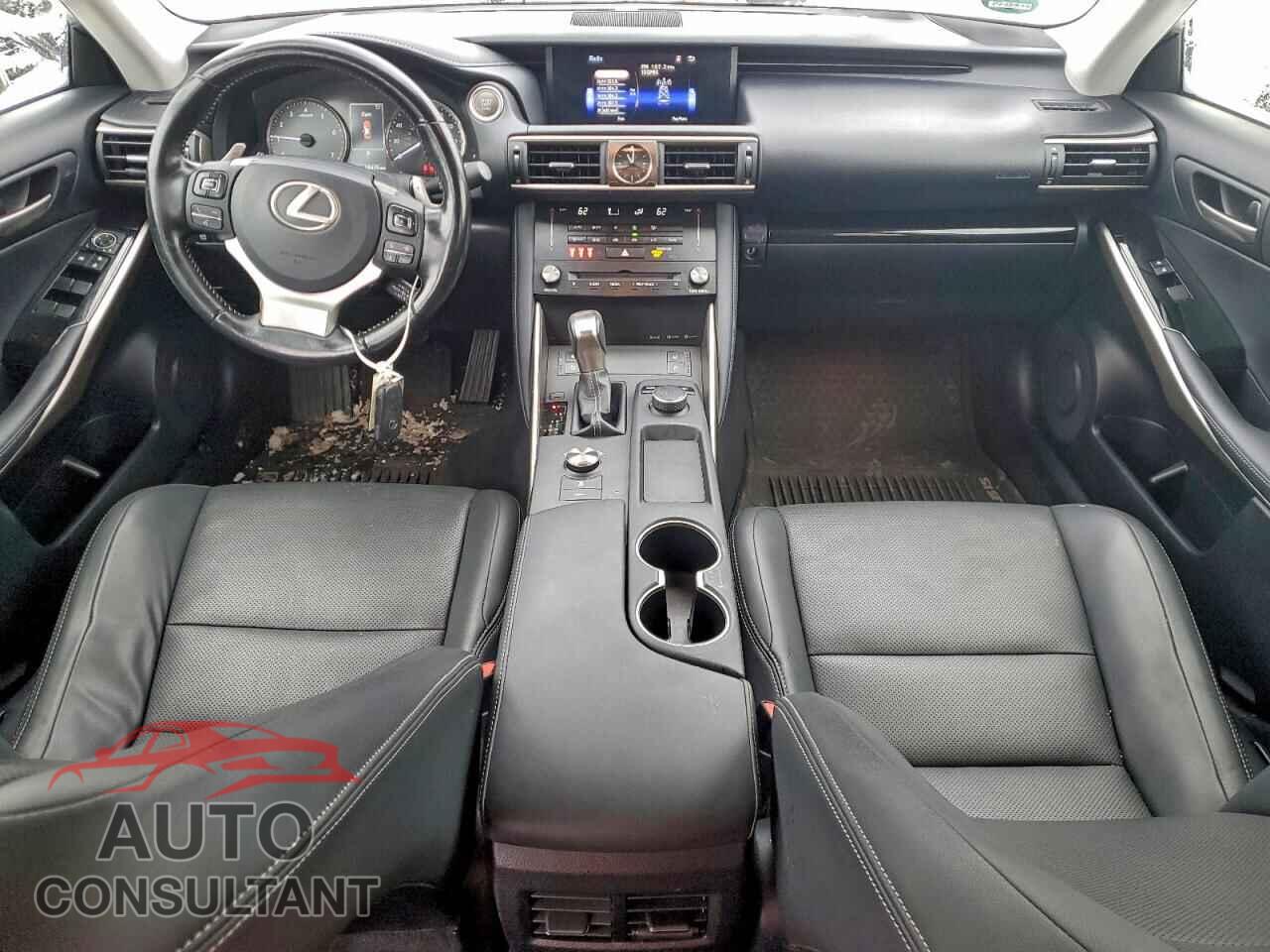 LEXUS IS 2017 - JTHCM1D23H5018198