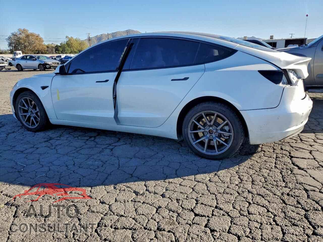 TESLA MODEL 3 2023 - 5YJ3E1EB6PF669612