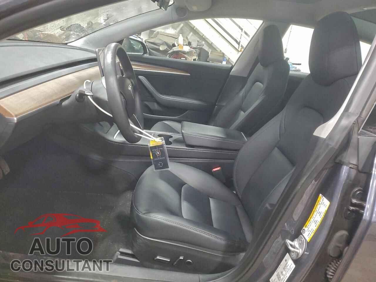 TESLA MODEL 3 2023 - 5YJ3E1EB6PF705296