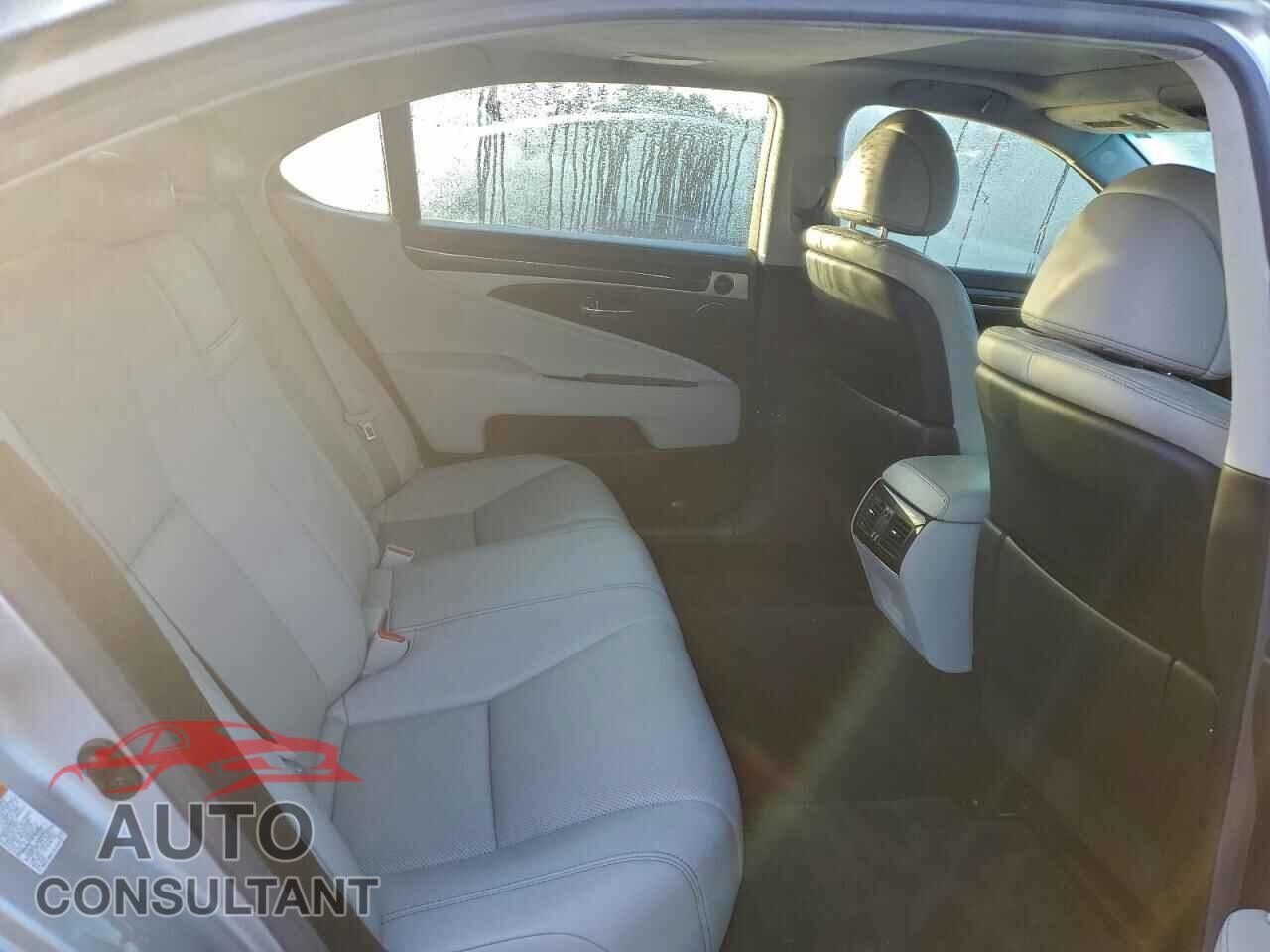 LEXUS LS460 2016 - JTHGL5EF5G5056494