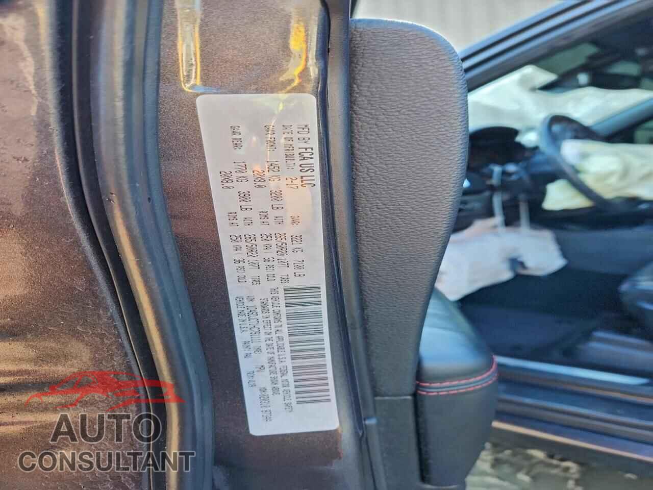 DODGE DURANGO 2017 - 1C4SDJCT1HC791111