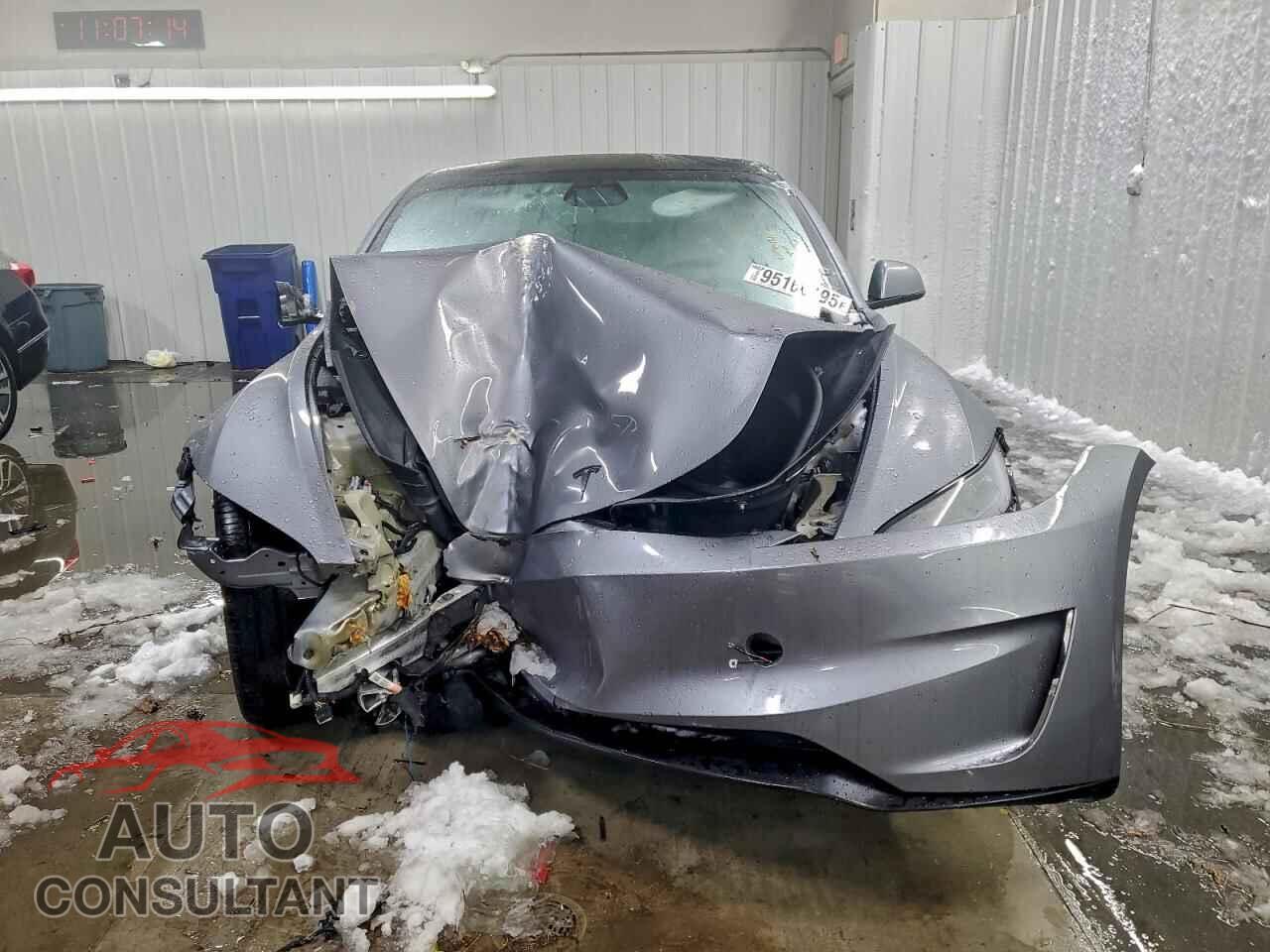 TESLA MODEL 3 2026 - 5YJ3E1ET0TF129191