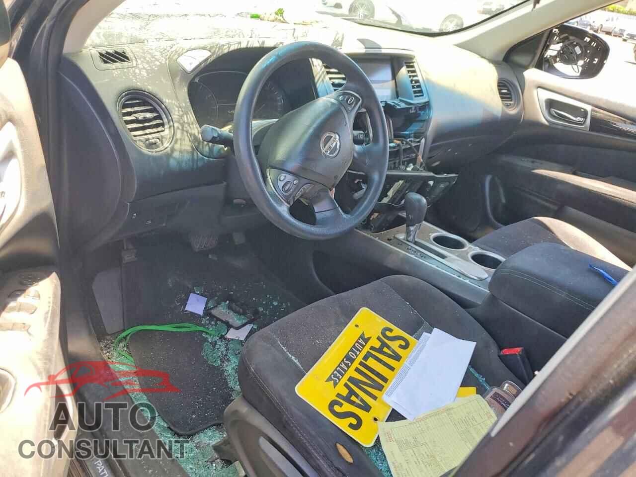NISSAN PATHFINDER 2013 - 5N1AR2MN0DC667176
