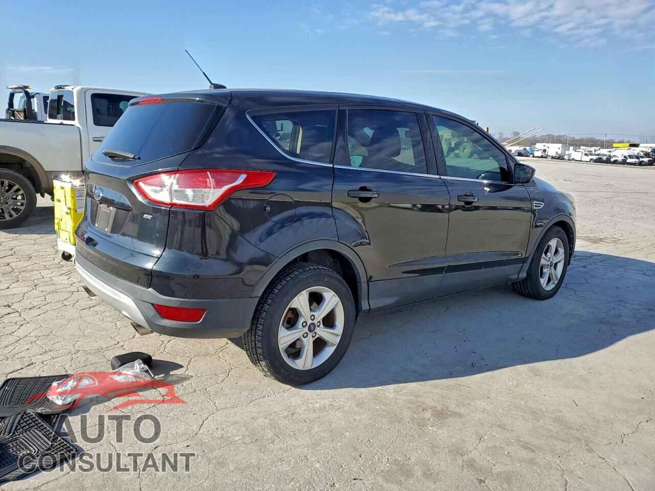 FORD ESCAPE 2015 - 1FMCU0G79FUB77227