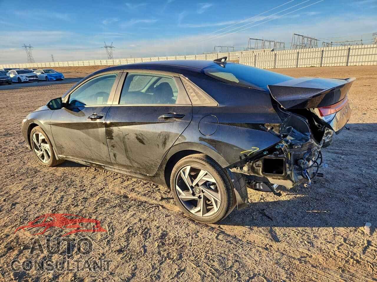HYUNDAI ELANTRA 2025 - KMHLM4DJ7SU148357