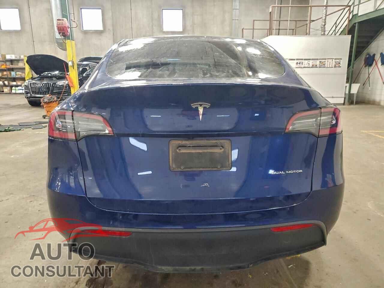 TESLA MODEL Y 2023 - 7SAYGDEE2PA092556