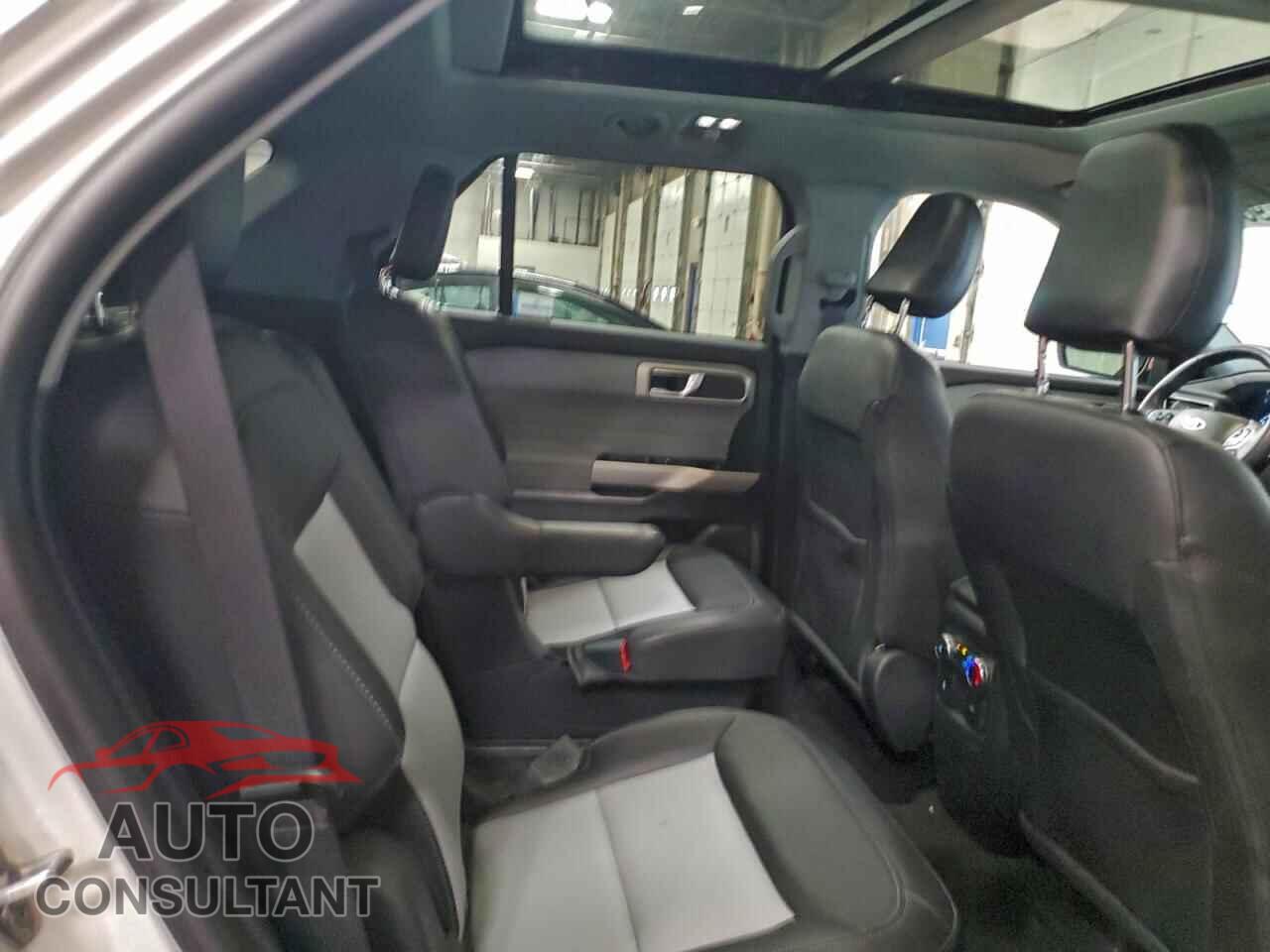 FORD EXPLORER 2022 - 1FMSK8DH9NGA29752
