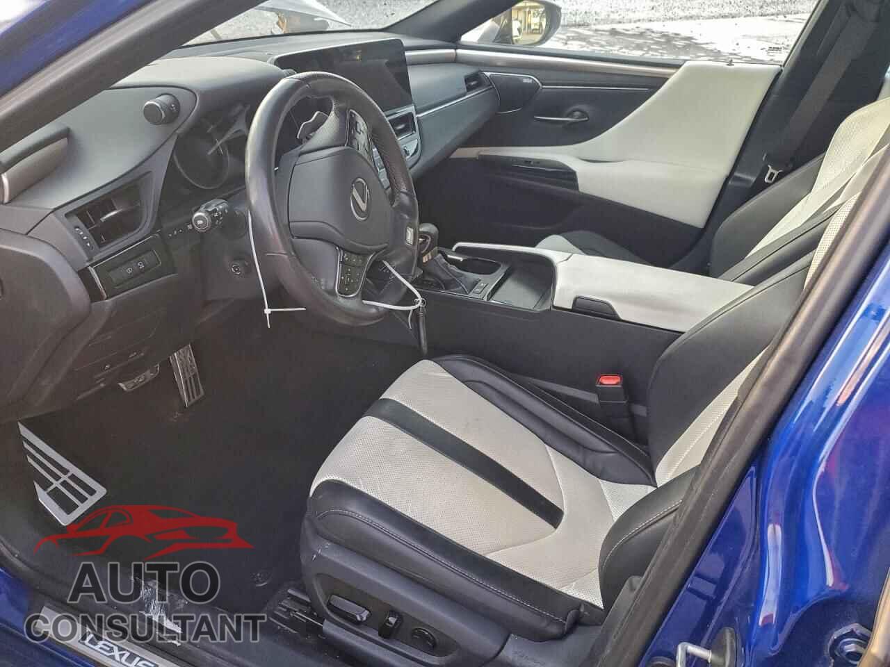 LEXUS ES 300H F 2024 - 58ABA1C17RU037797