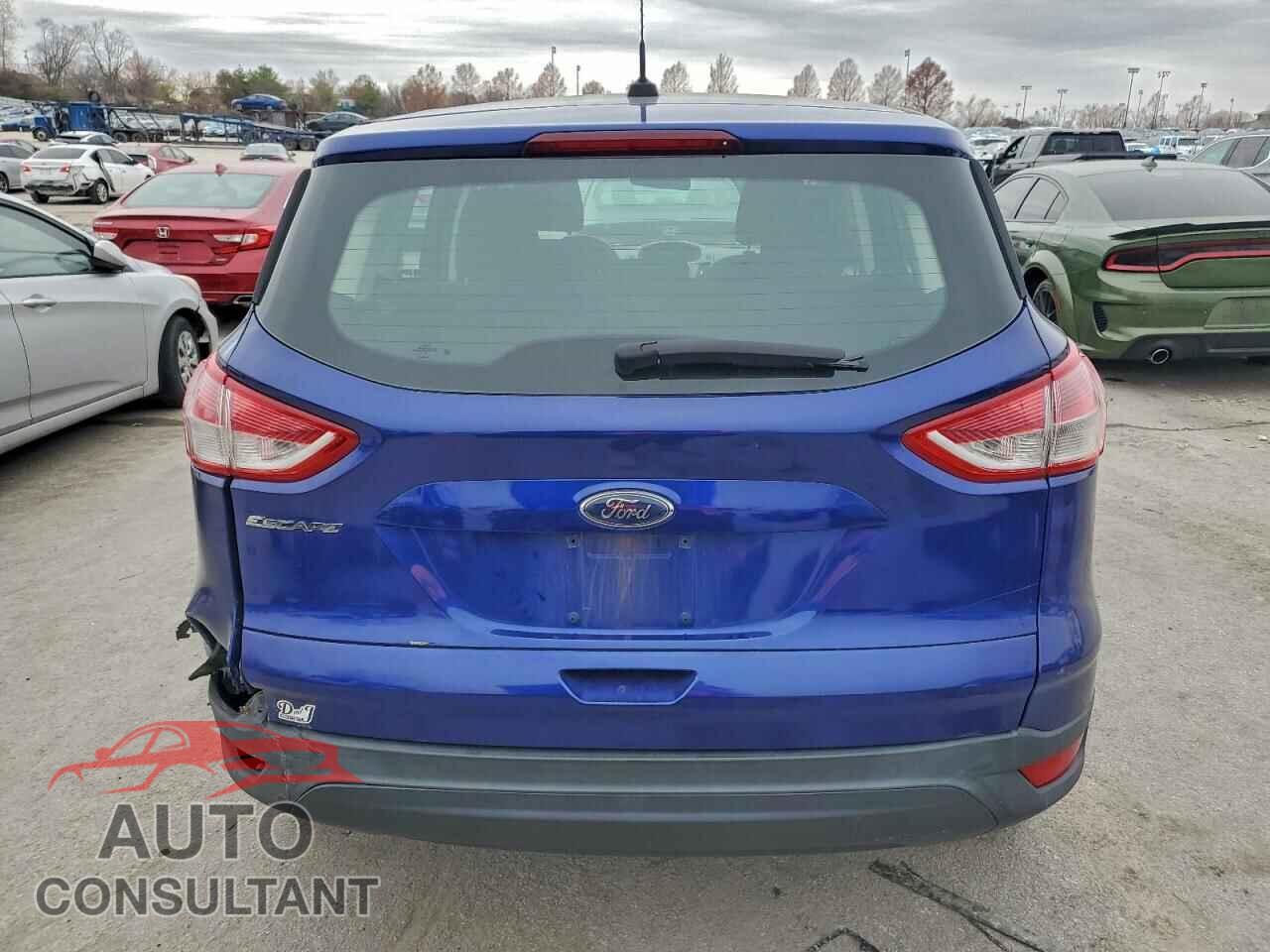 FORD ESCAPE 2013 - 1FMCU0F71DUB44401