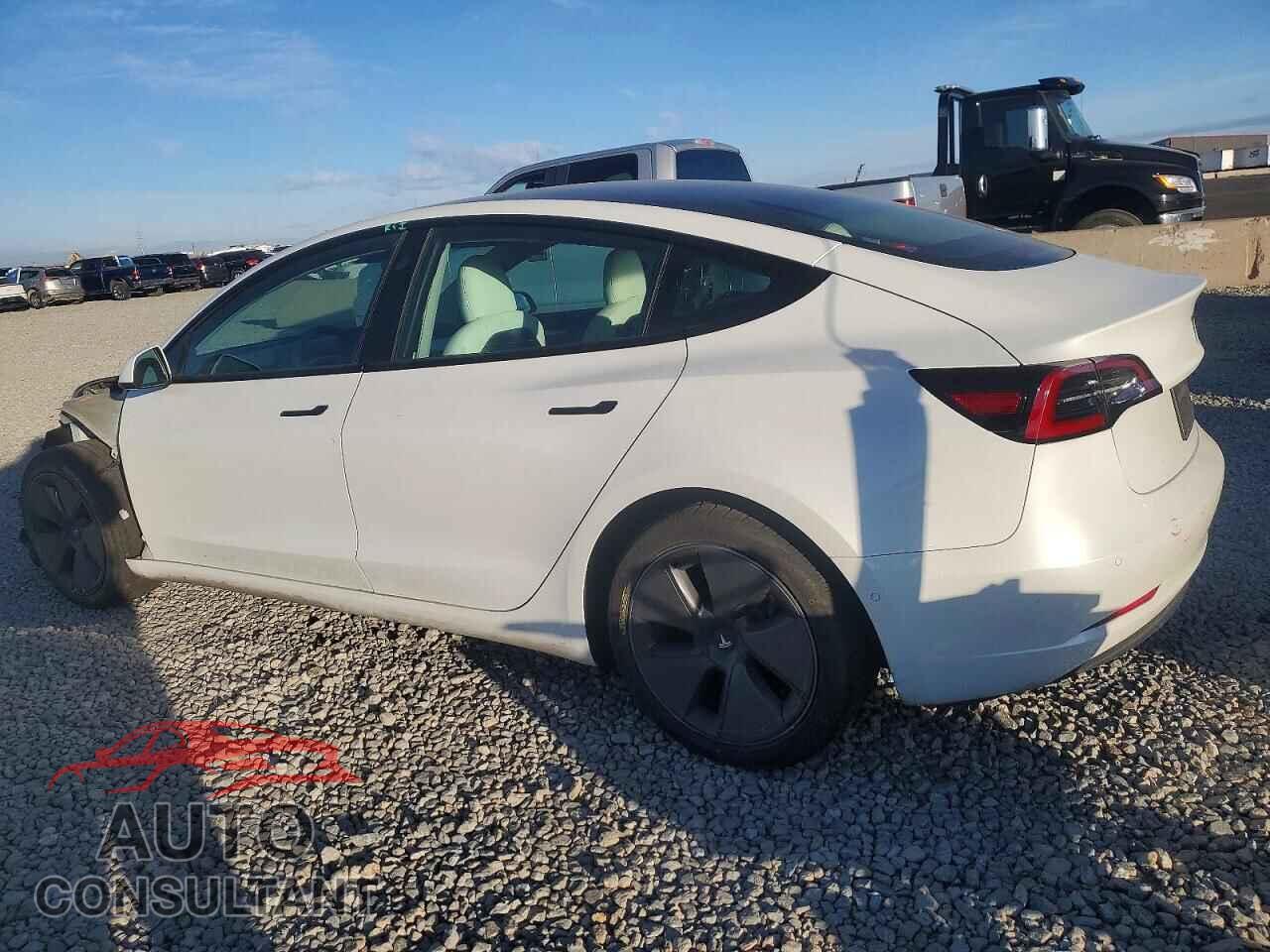 TESLA MODEL 3 2021 - 5YJ3E1EB2MF999372