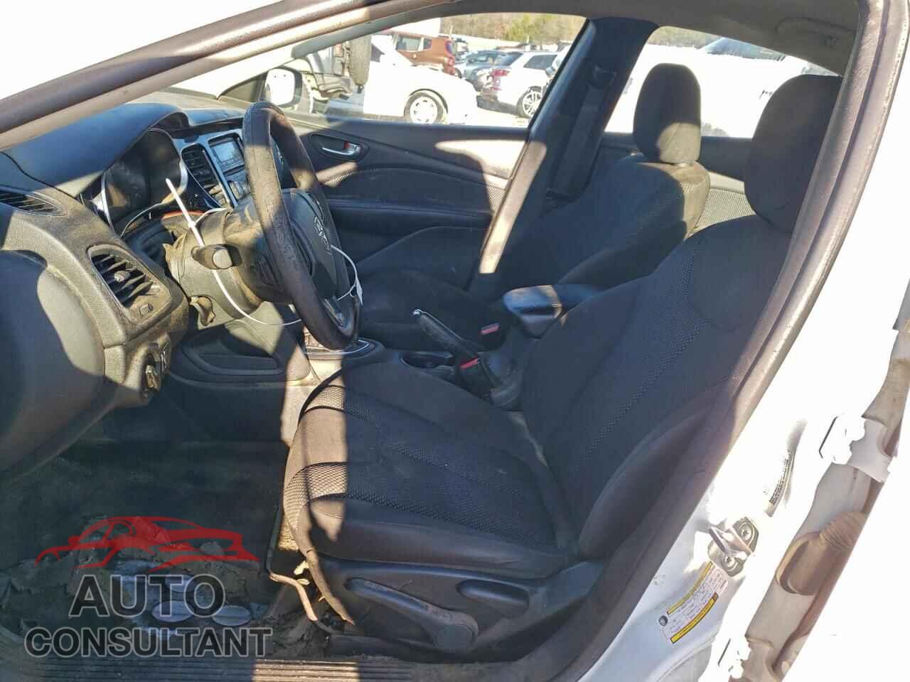DODGE DART 2016 - 1C3CDFAA5GD504952