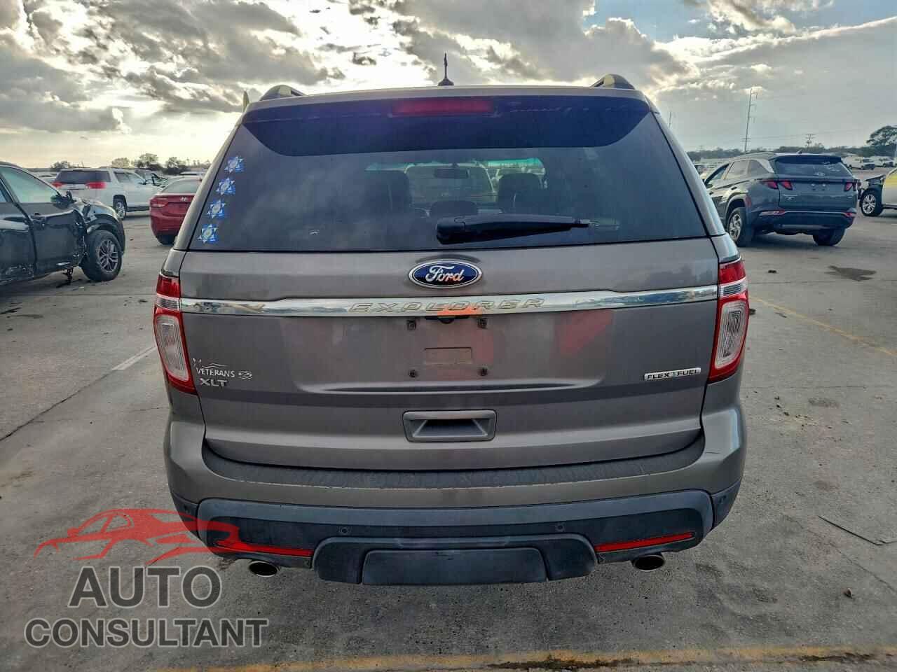FORD EXPLORER 2013 - 1FM5K7D84DGB97093