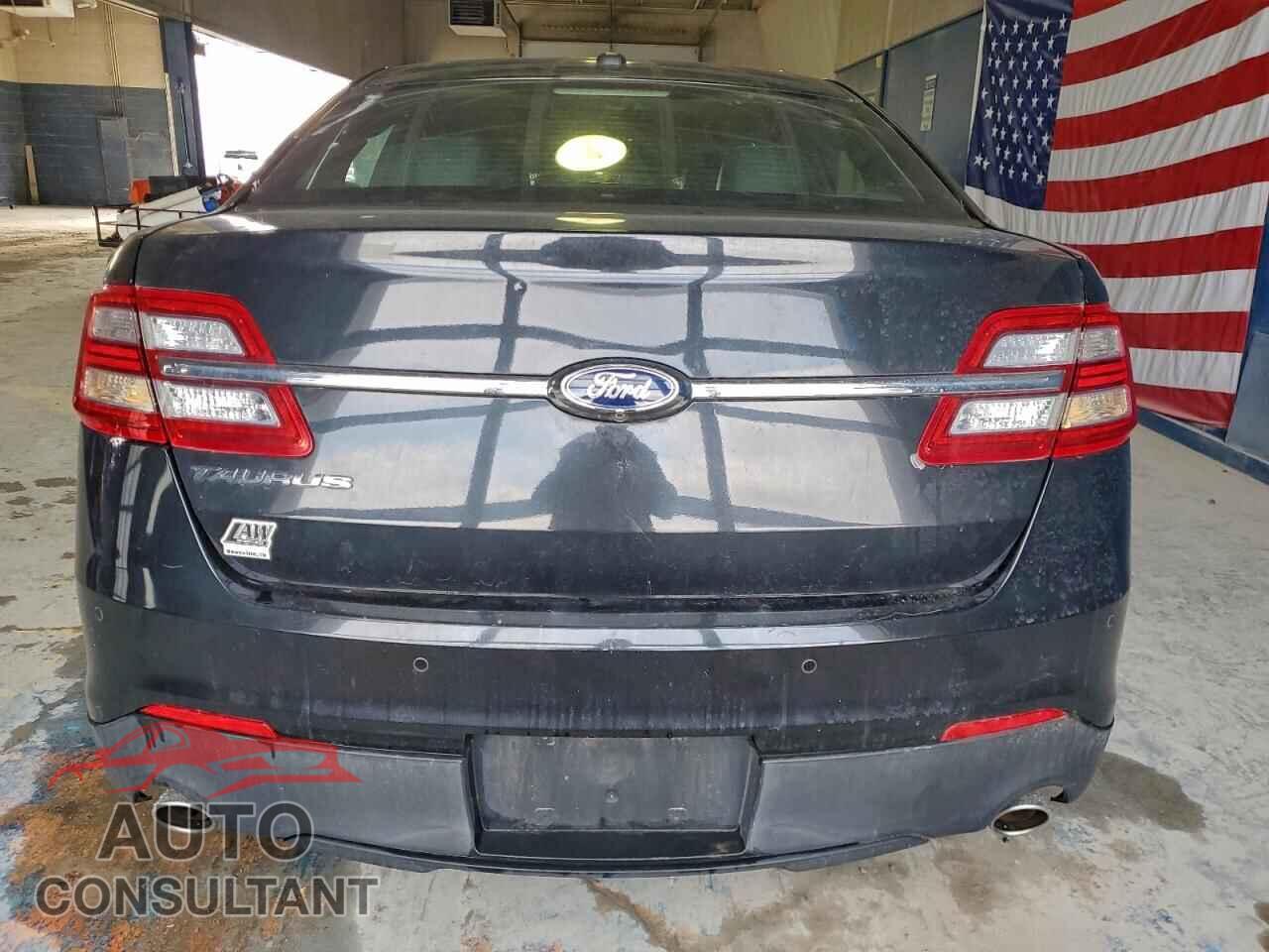 FORD TAURUS 2013 - 1FAHP2F8XDG232132