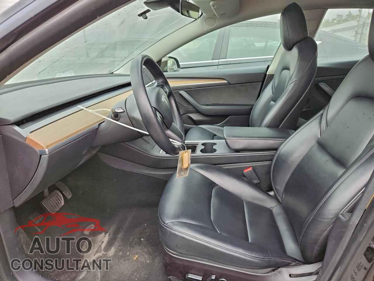 TESLA MODEL 3 2022 - 5YJ3E1EA4NF370950