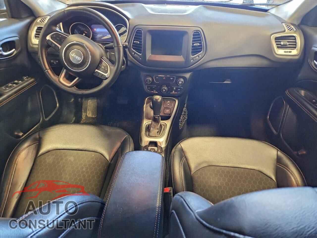JEEP COMPASS 2017 - 3C4NJDBB5HT624478