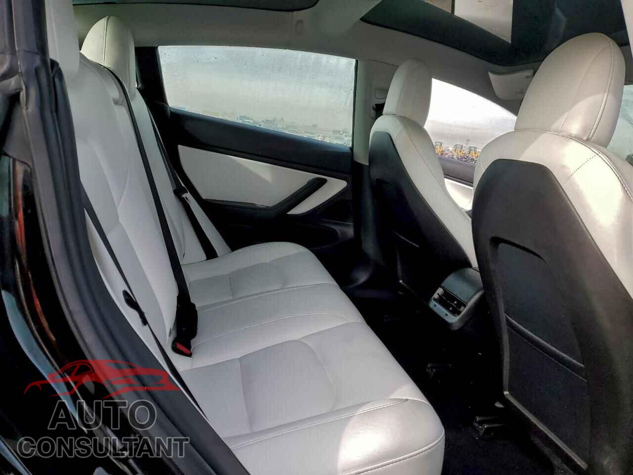 TESLA MODEL 3 2019 - 5YJ3E1EA7KF314772