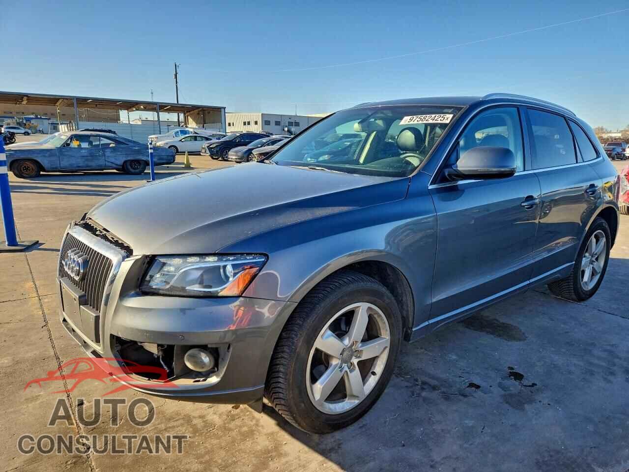 AUDI Q5 2012 - WA1LFAFP2CA123149
