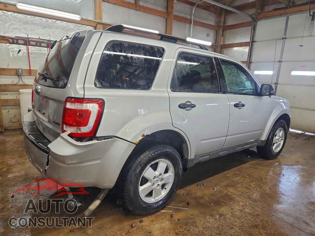 FORD ESCAPE 2009 - 1FMCU93G29KC46043