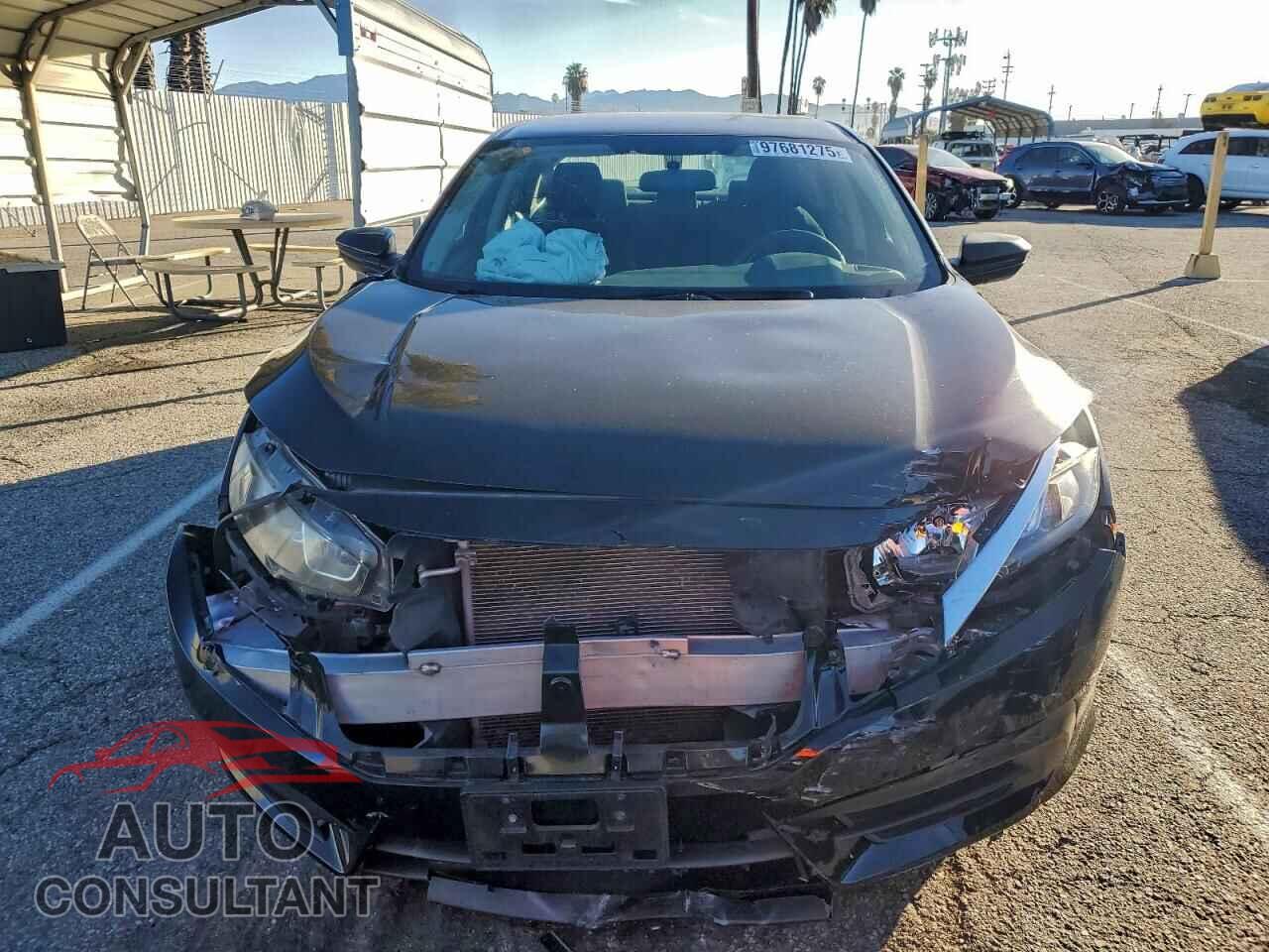 HONDA CIVIC 2017 - 2HGFC2F58HH526112