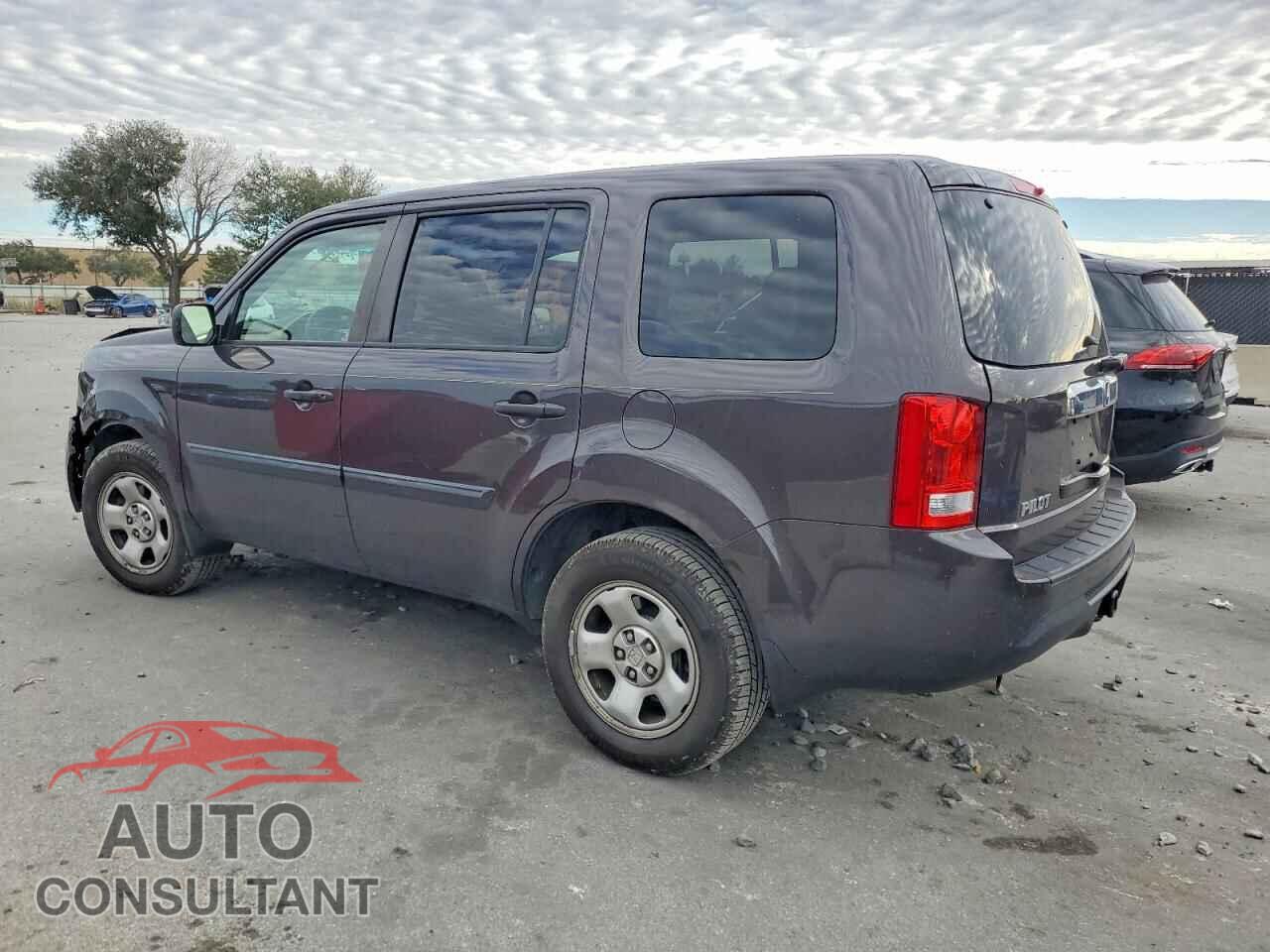 HONDA PILOT 2013 - 5FNYF3H2XDB015864