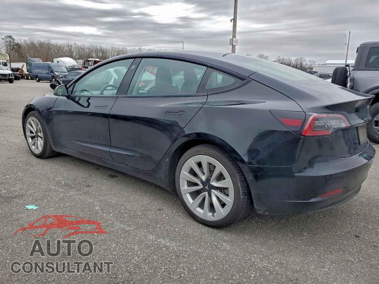 TESLA MODEL 3 2022 - 5YJ3E1EA7NF287030