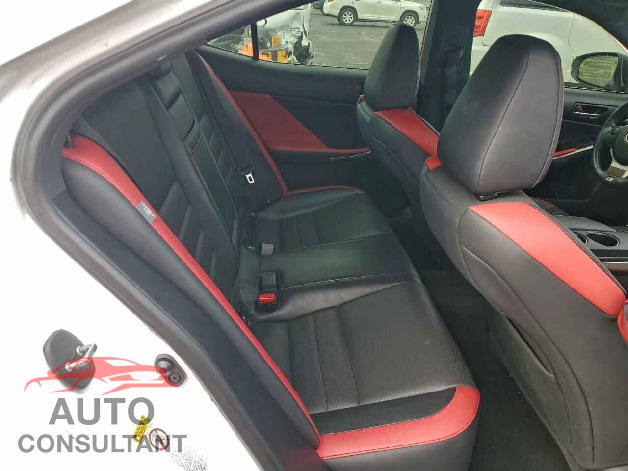 LEXUS IS 2015 - JTHCF1D26F5023466