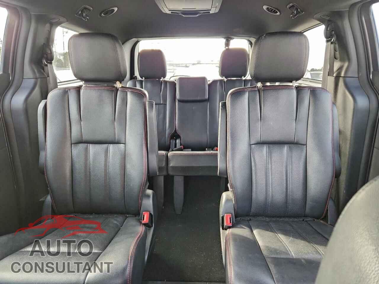 DODGE CARAVAN 2018 - 2C4RDGEG0JR248976