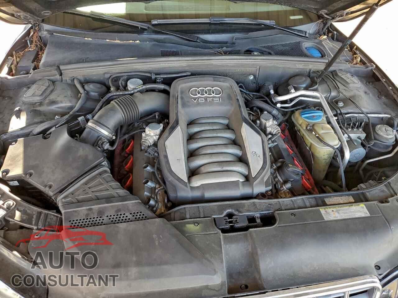 AUDI S5/RS5 2010 - WAUCVBFR1AA028785
