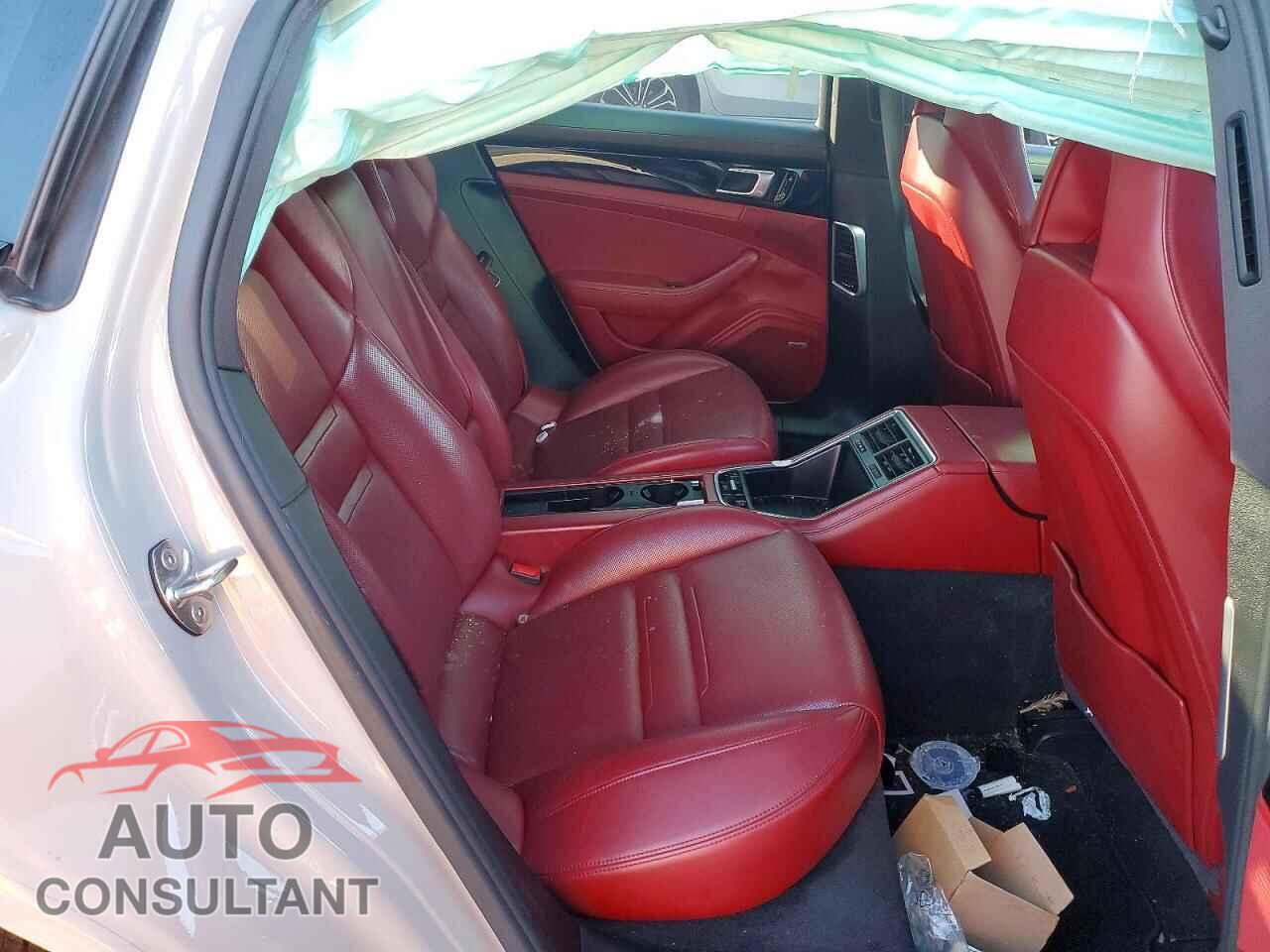PORSCHE PANAMERA 2019 - WP0AA2A79KL100463
