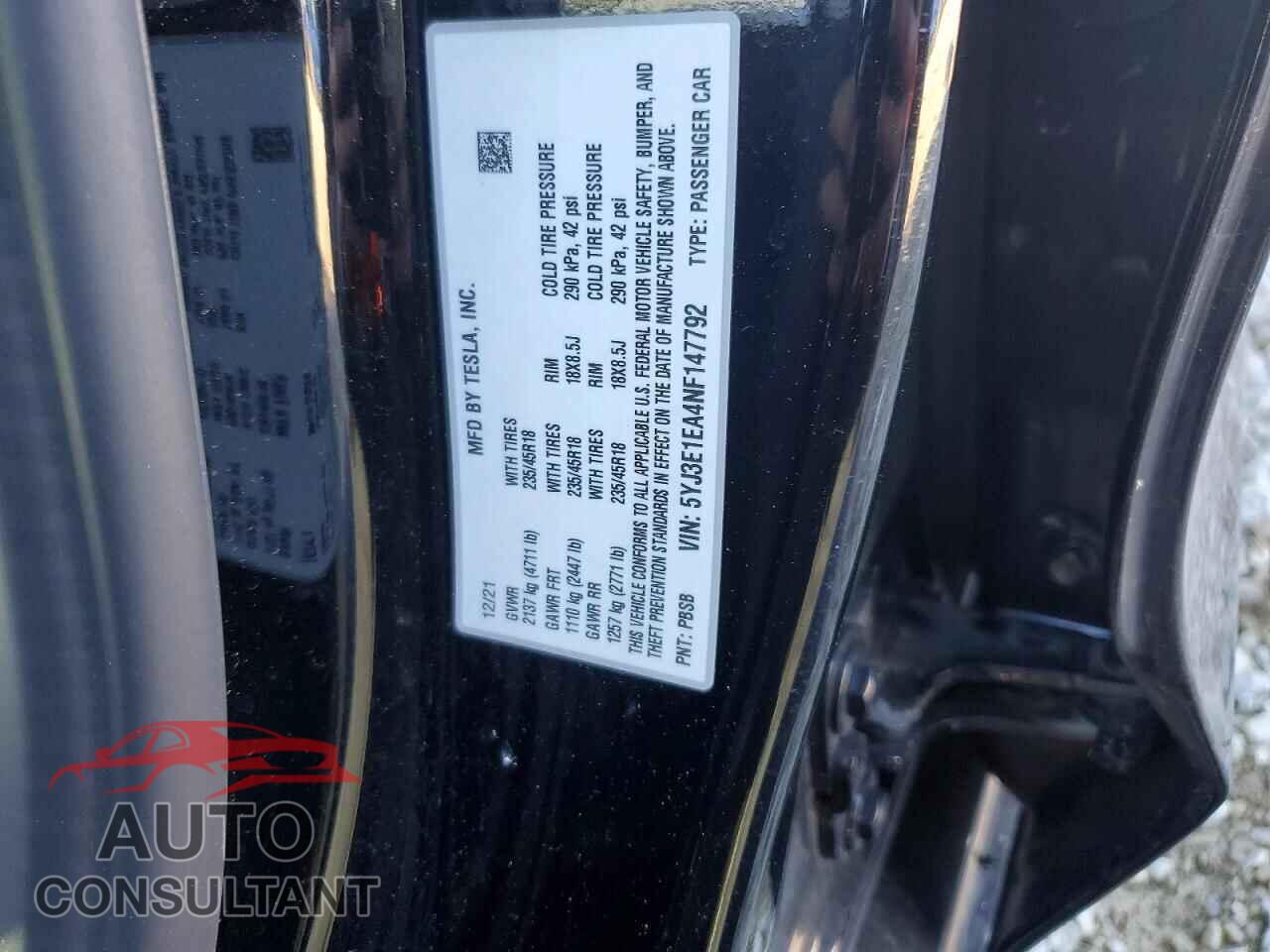 TESLA MODEL 3 2022 - 5YJ3E1EA4NF147792
