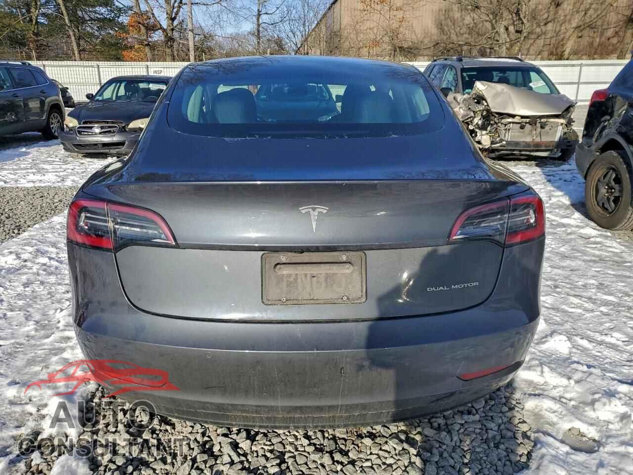 TESLA MODEL 3 2020 - 5YJ3E1EB2LF717522