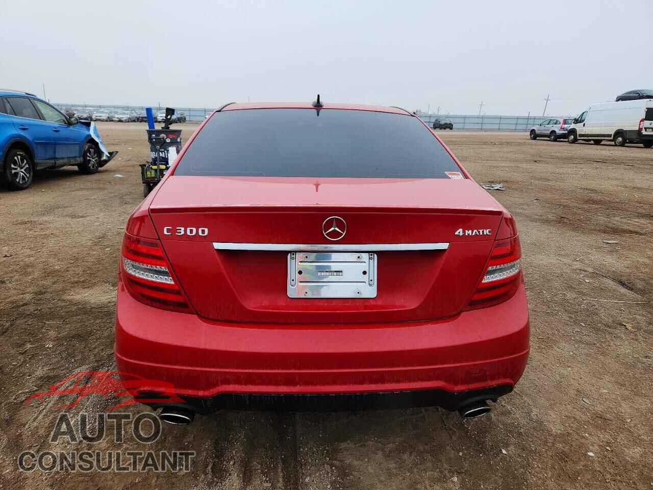 MERCEDES-BENZ C-CLASS 2012 - WDDGF8BB5CA619319
