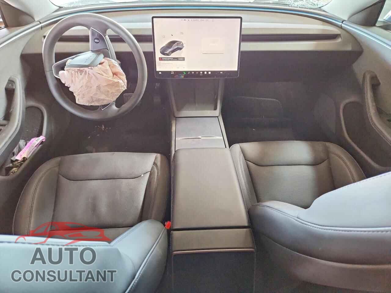 TESLA MODEL 3 2024 - 5YJ3E1EA6RF782924