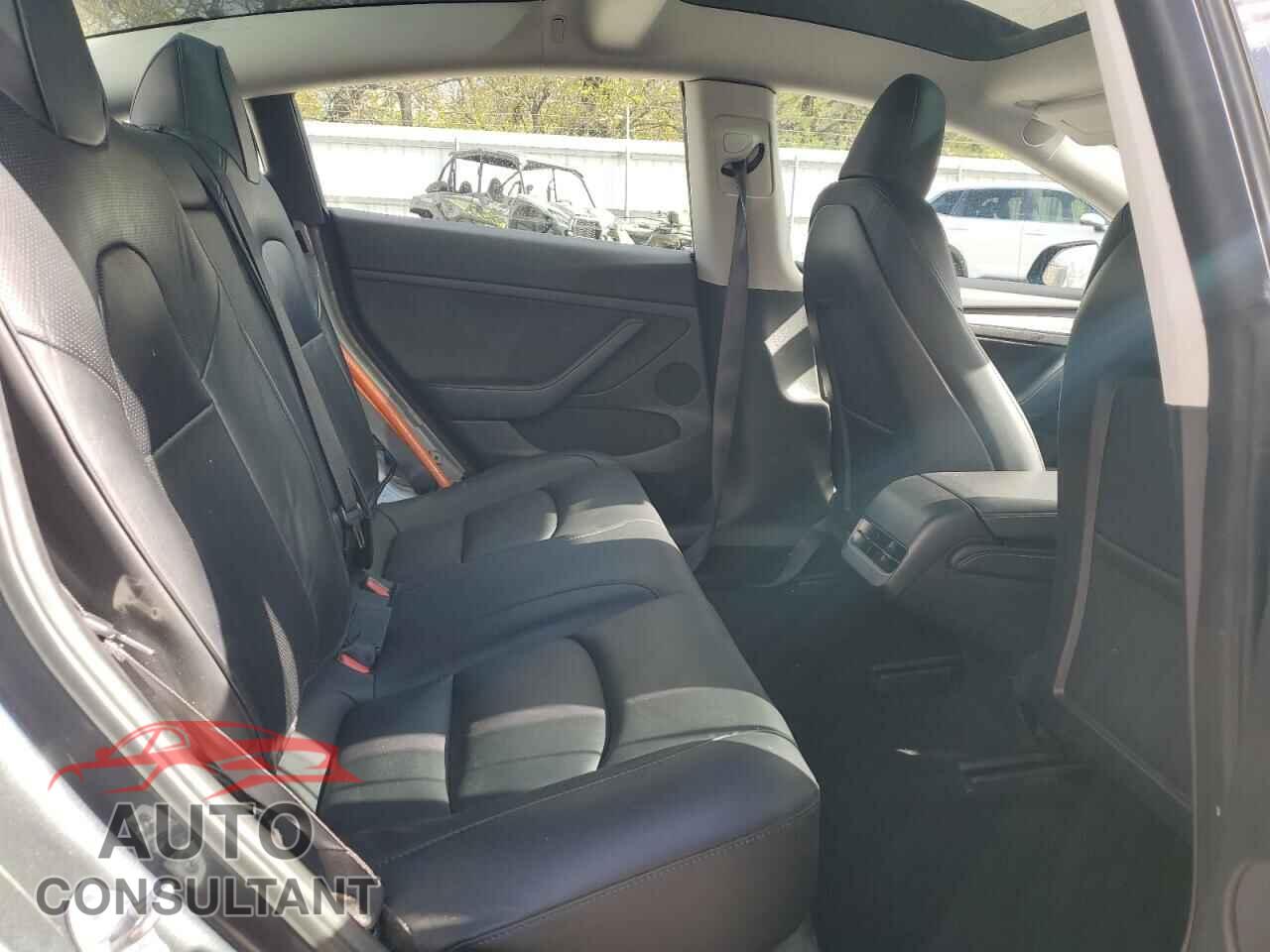 TESLA MODEL 3 2023 - 5YJ3E1EAXPF681690