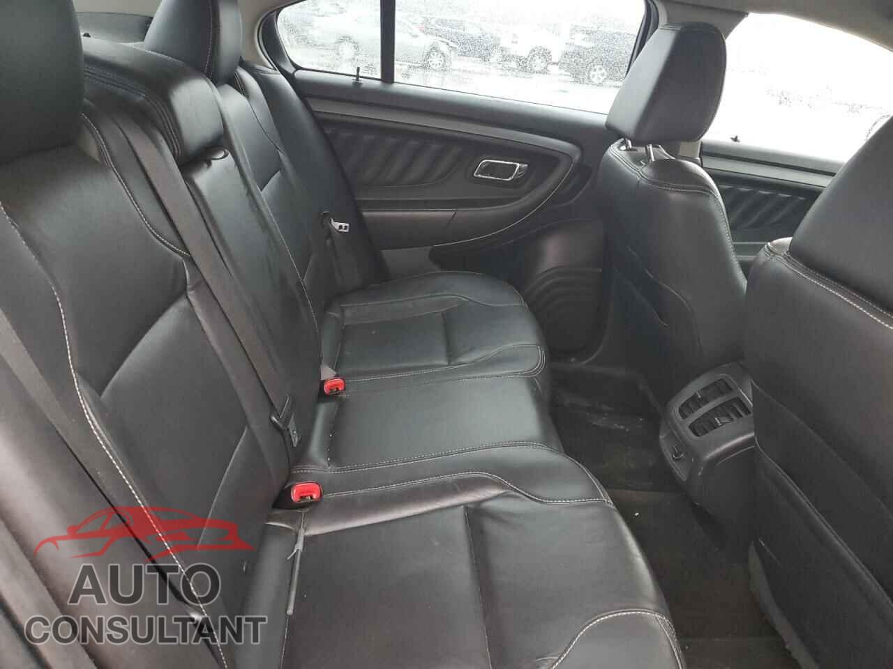 FORD TAURUS 2011 - 1FAHP2EW4BG177545