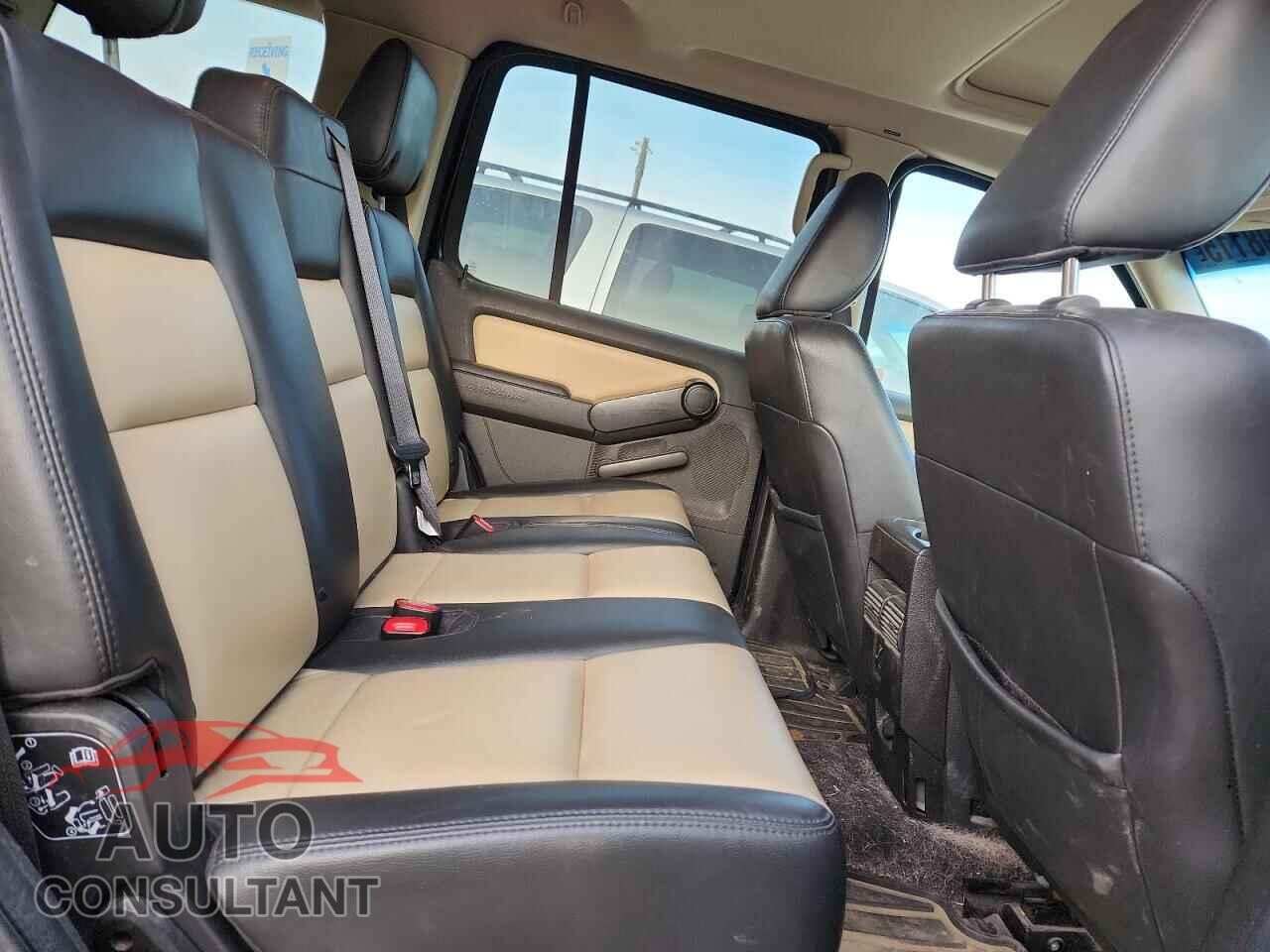 FORD EXPLORER 2010 - 1FMEU7E89AUB14246