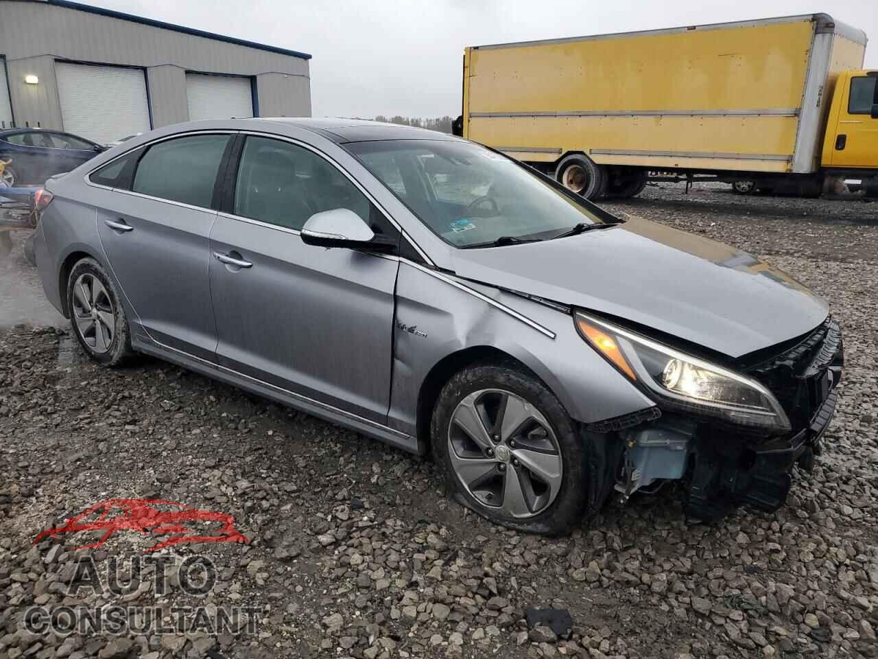 HYUNDAI SONATA 2016 - KMHE34L10GA009015