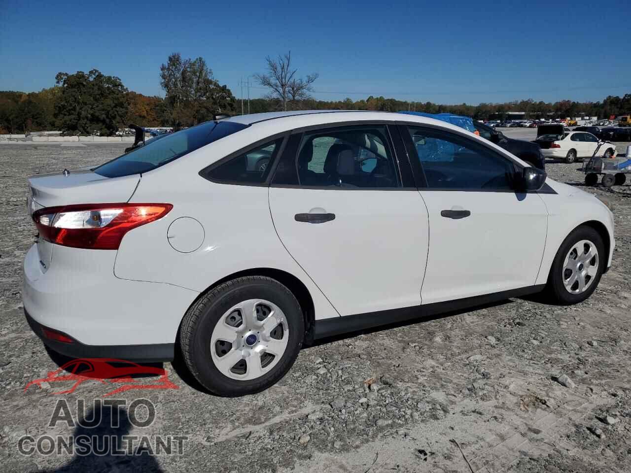 FORD FOCUS 2013 - 1FADP3E26DL252824