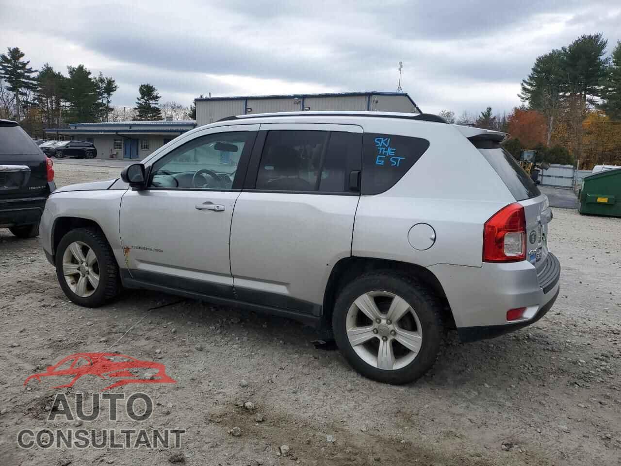 JEEP COMPASS 2011 - 1J4NF1FB1BD135724