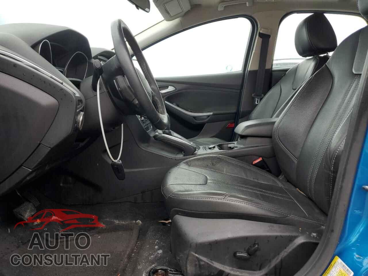 FORD FOCUS 2013 - 1FADP3N24DL140247